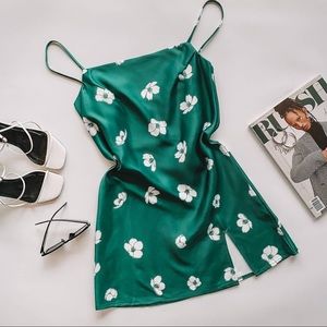 ULTRA MINI DRESS GREEN